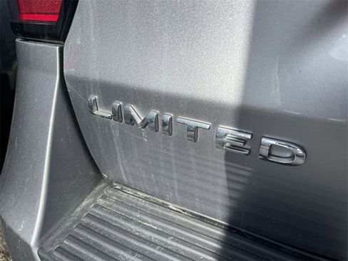 Used 2020 Ford Expedition Limited w/ Equipment Group 302A image 8