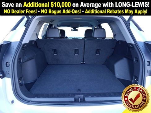 Used 2024 GMC Terrain SLT image 23