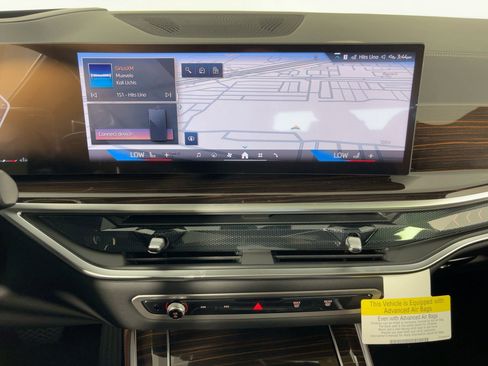 Used 2026 BMW X5 sDrive40i w/ Premium Package RWD image 28