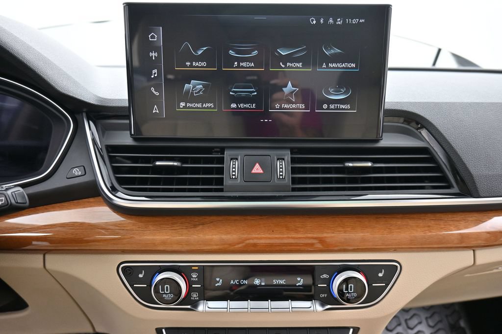 Used 2022 Audi Q5 2.0T Premium Plus AWD/4WD image 13