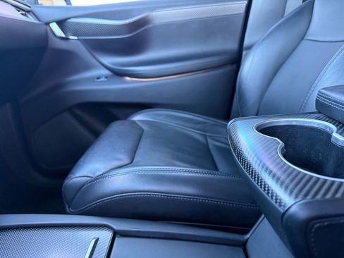 Used 2017 Tesla Model X 75D image 20