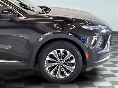 Certified 2025 Buick Envision Preferred image 8