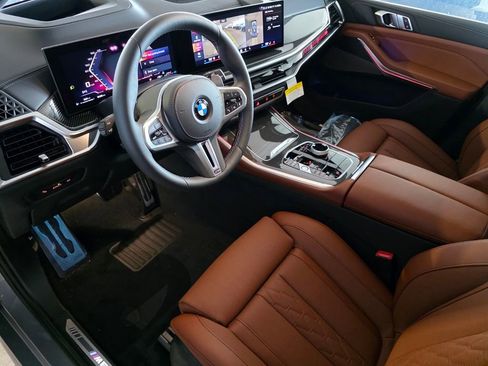 New 2026 BMW X5 M60i image 8
