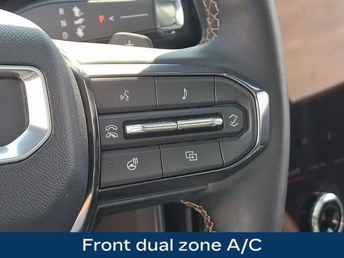 Used 2025 GMC Acadia AT4 w/ Super Cruise Package AWD/4WD image 8