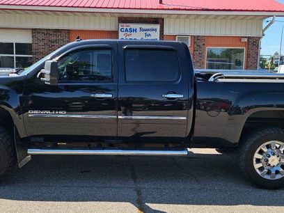 Used 2014 GMC Sierra 2500 Denali w/ Suspension Package, Off-Road