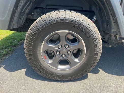 Used 2020 Jeep Gladiator Rubicon AWD/4WD image 13