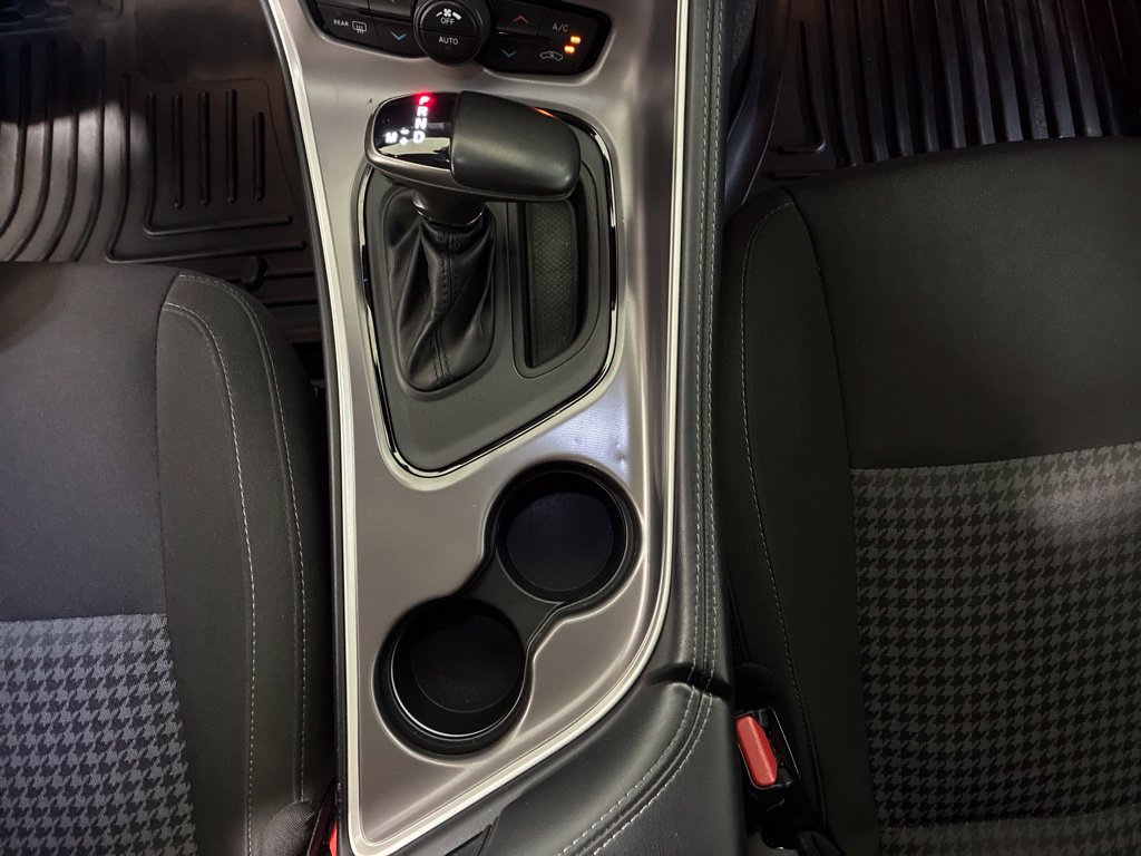 Used 2021 Dodge Challenger R/T Scat Pack RWD image 11