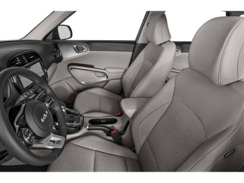 Certified 2024 Kia Soul EX FWD image 12
