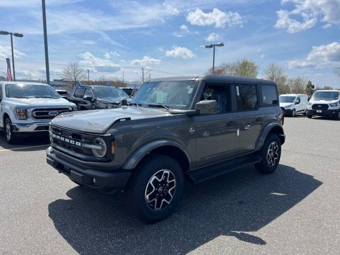 New 2026 Ford Bronco Outer Banks AWD/4WD image 10