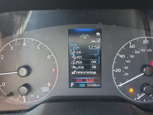 Used 2023 Toyota Corolla LE image 21