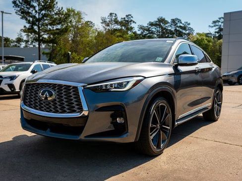 Used 2023 INFINITI QX55 Essential w/ Accent Package image 11