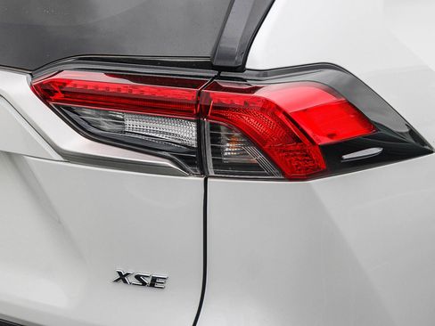 Used 2024 Toyota RAV4 XSE w/ Weather Package AWD/4WD image 15