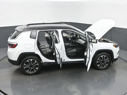 Used 2022 Jeep Compass Limited w/ Sun and Sound Group image 65