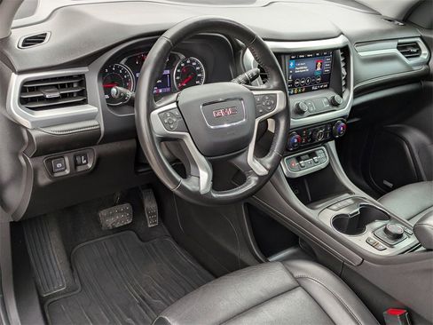 Used 2021 GMC Acadia SLT w/ Trailering Package image 14