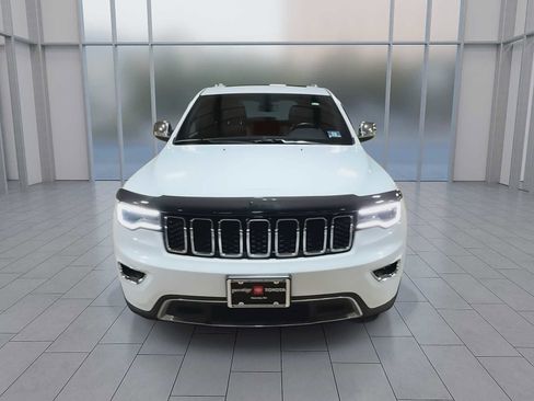 Used 2019 Jeep Grand Cherokee Limited AWD/4WD image 3