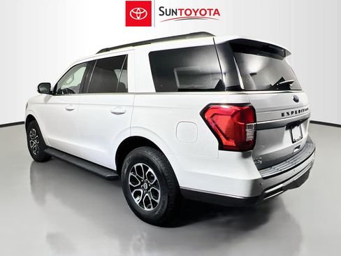 Used 2024 Ford Expedition XLT RWD image 6