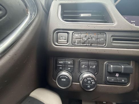 Certified 2022 GMC Yukon SLT w/ Max Trailering Package image 24