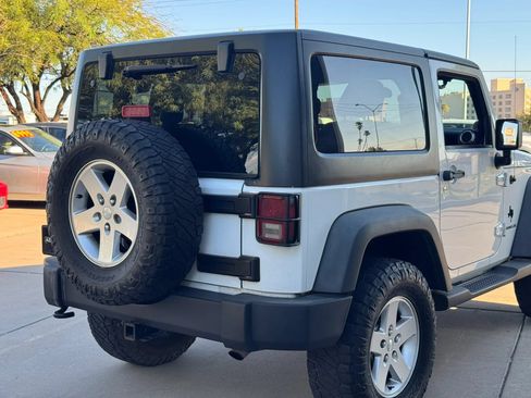 Used 2011 Jeep Wrangler Rubicon w/ PWR Convenience Group AWD/4WD image 50