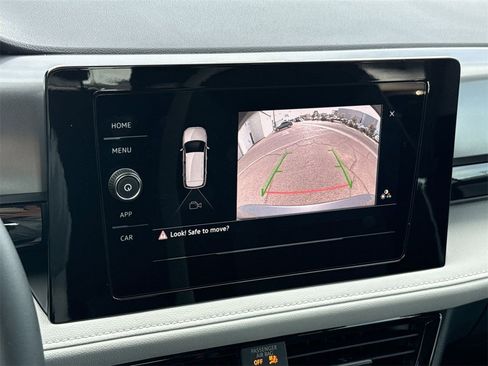 New 2025 Volkswagen Taos S image 22