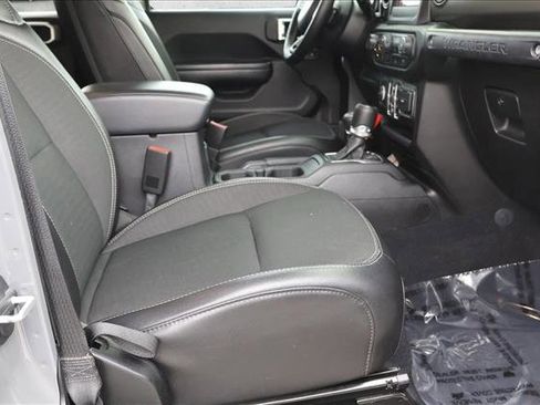 Used 2020 Jeep Wrangler Unlimited Sport image 28