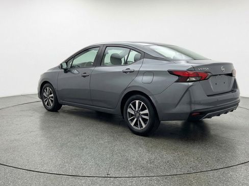 Used 2025 Nissan Versa SV image 6