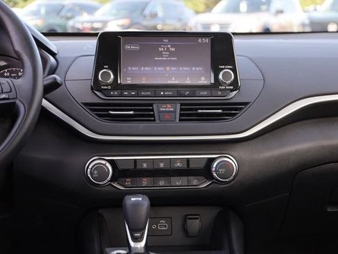 Certified 2024 Nissan Altima 2.5 S FWD image 23