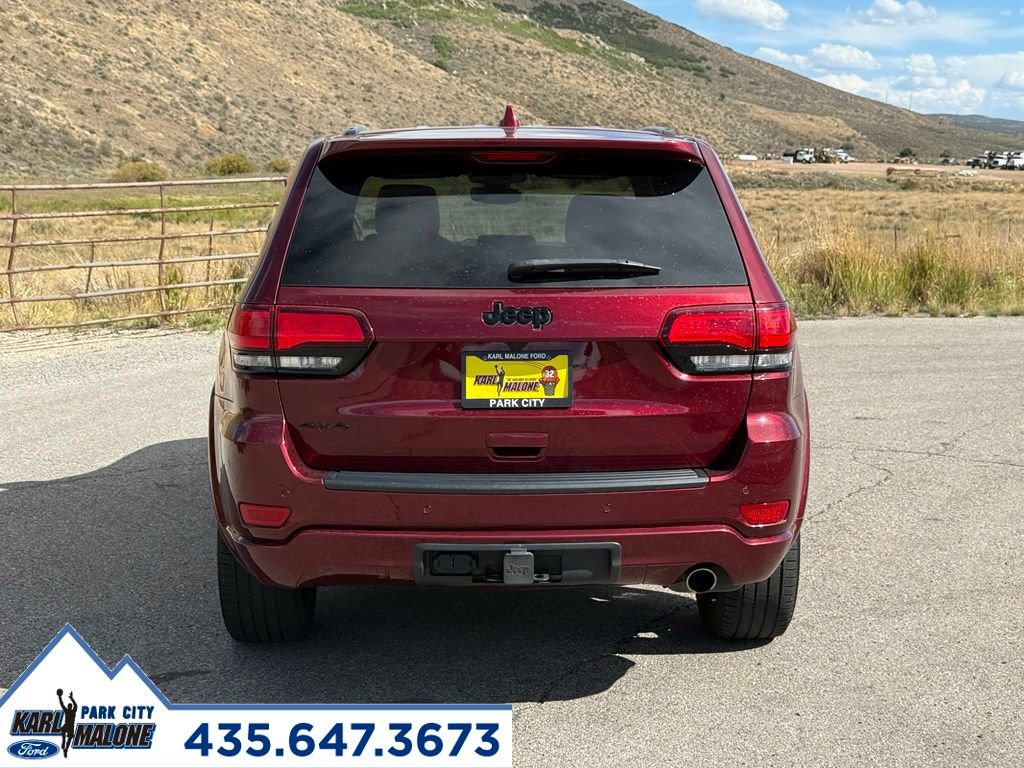 Used 2020 Jeep Grand Cherokee Altitude AWD/4WD image 4