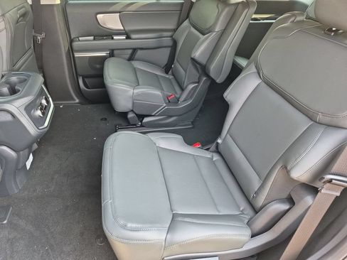 New 2027 Ford Expedition Active AWD/4WD image 18