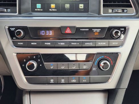 Used 2016 Hyundai Sonata SE image 18