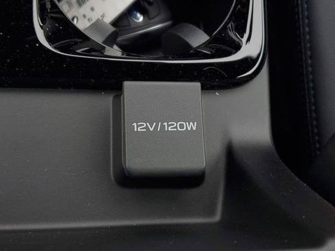 New 2026 Subaru Forester Limited AWD/4WD image 32