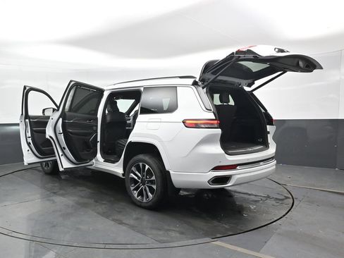 Used 2021 Jeep Grand Cherokee L Overland w/ Advanced Protech Group III image 51