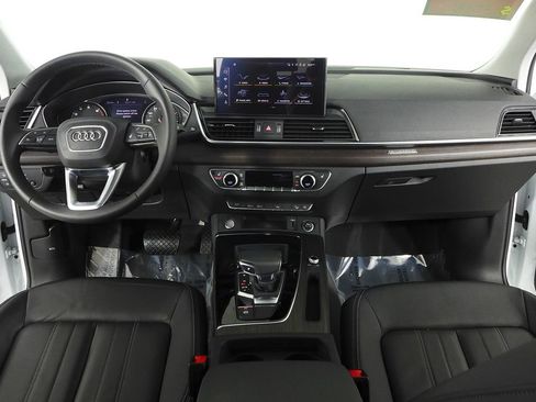 Used 2023 Audi Q5 2.0T Premium image 24