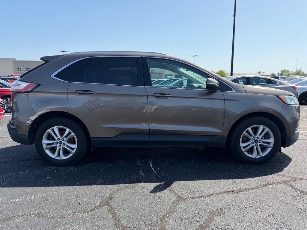 Used 2019 Ford Edge SEL w/ Equipment Group 201A AWD/4WD image 8