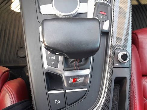 Used 2018 Audi S4 Prestige w/ Prestige Package image 11