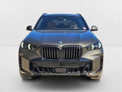 Used 2026 BMW X5 sDrive40i w/ M Sport Package RWD image 6