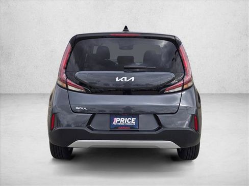 Used 2024 Kia Soul LX w/ Option Group 015 image 7