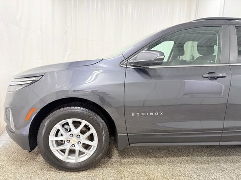 Used 2023 Chevrolet Equinox LT AWD/4WD image 4