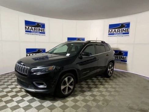 Used 2019 Jeep Cherokee Limited AWD/4WD image 6