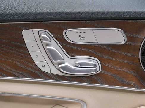 Used 2018 Mercedes-Benz C 300 C 300 image 23