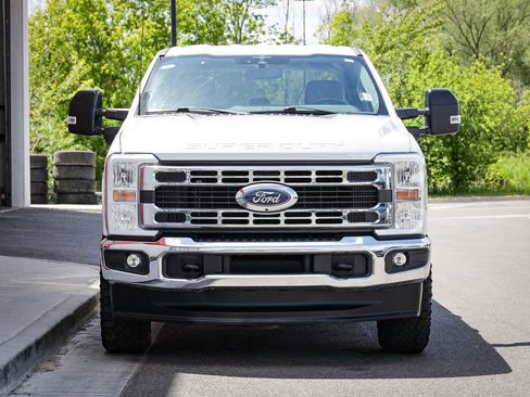 Used 2023 Ford F350 XLT w/ 360-Degree Camera Package AWD/4WD image 9