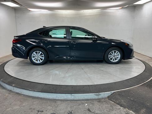 New 2026 Toyota Camry LE image 6