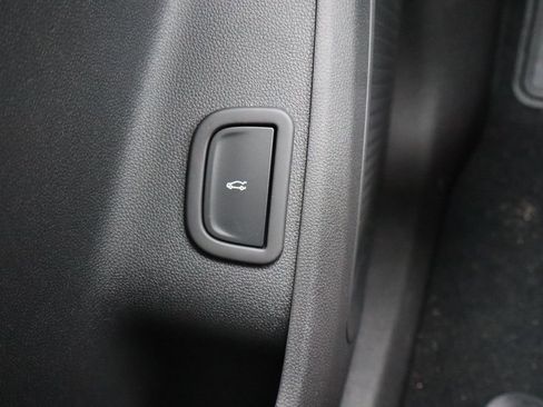 New 2026 Chevrolet Traverse LT FWD image 20