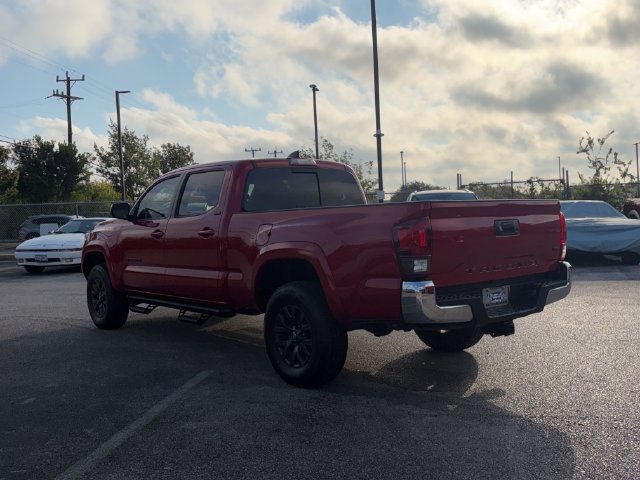 Used 2022 Toyota Tacoma SR5 RWD image 5