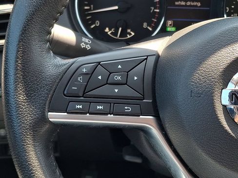 Used 2020 Nissan Rogue SV AWD/4WD image 20