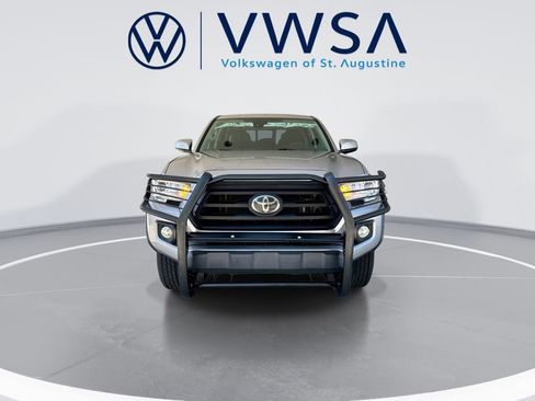 Used 2021 Toyota Tacoma SR AWD/4WD image 2