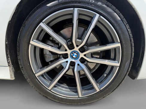 Used 2022 BMW 330e w/ Driving Assistance Package RWD image 37