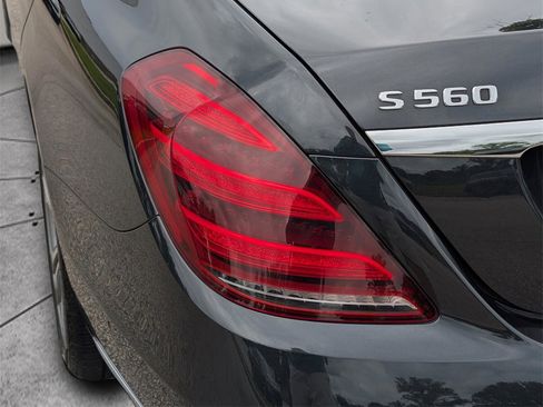 Used 2018 Mercedes-Benz S 560 4MATIC Sedan image 13
