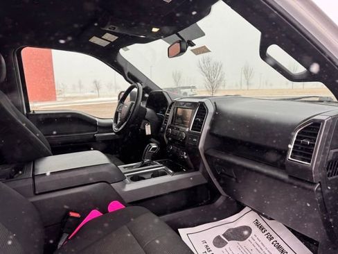 Used 2015 Ford F150 XLT w/ Equipment Group 302A Luxury image 23