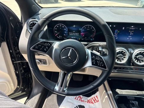 Used 2025 Mercedes-Benz GLA 250 image 20