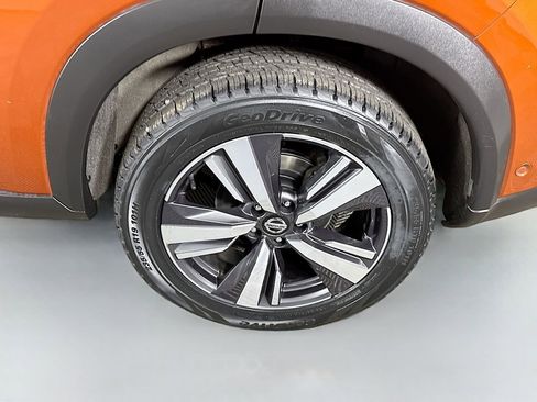 Used 2021 Nissan Rogue Platinum image 37